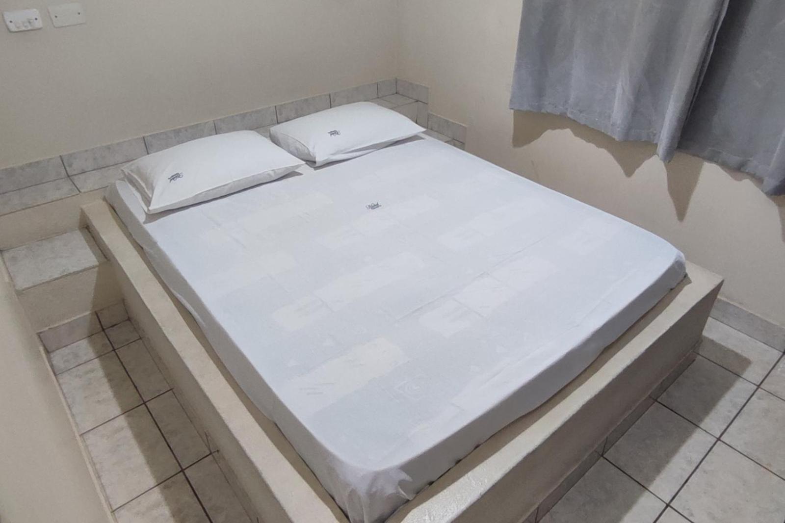 Hotel Gringos Лондрина Экстерьер фото