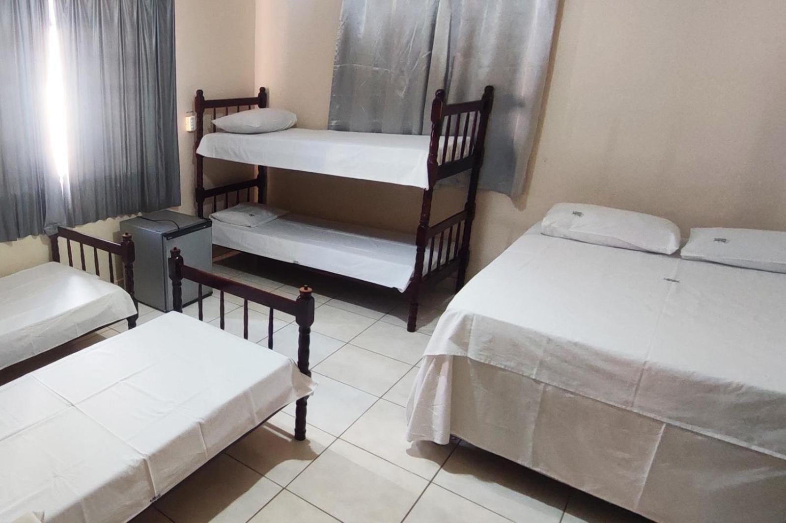 Hotel Gringos Лондрина Экстерьер фото