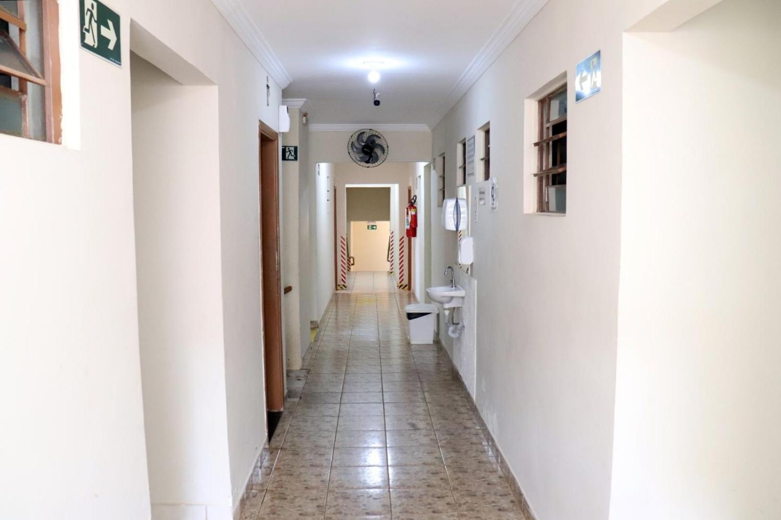Hotel Gringos Лондрина Экстерьер фото
